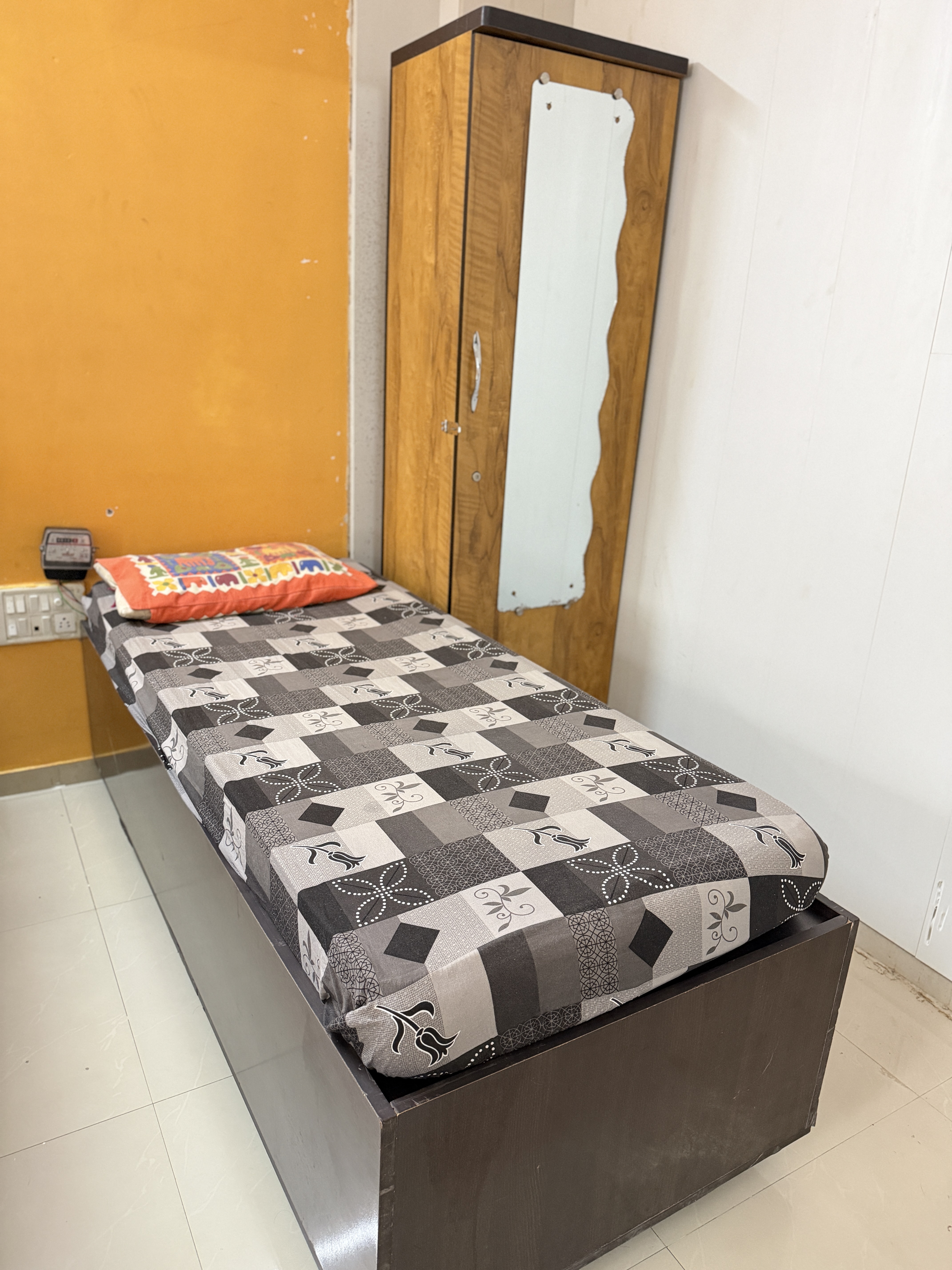 Single sharing room, Ansh Boys PG