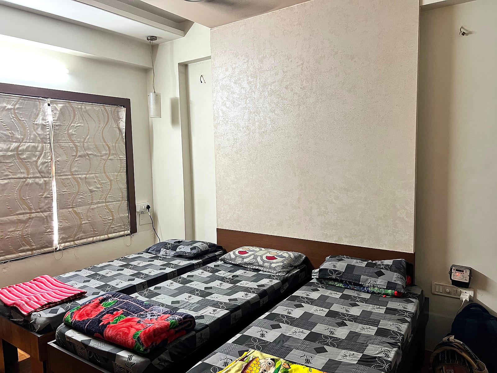 Room interior, Ansh