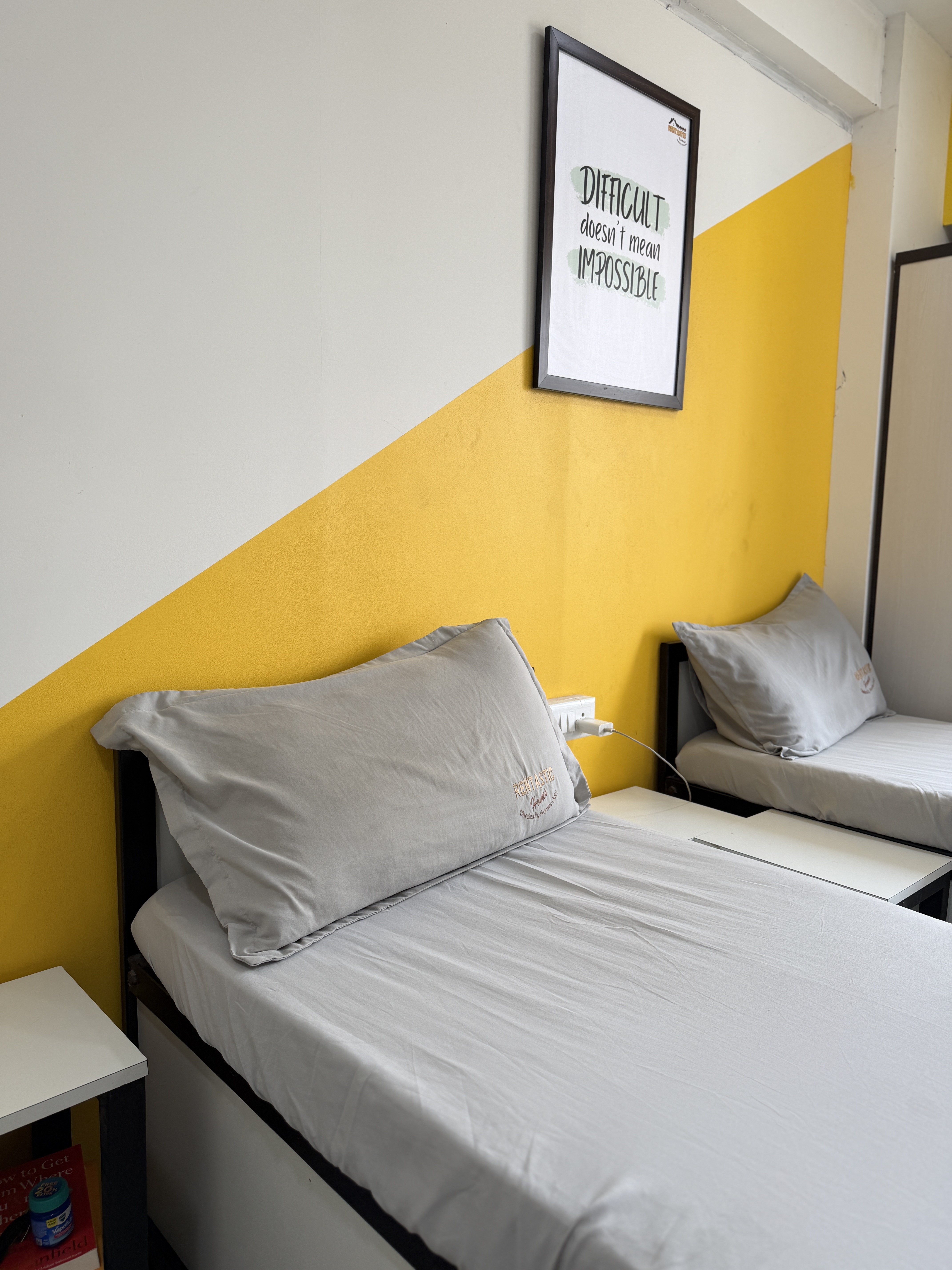 Single sharing room, Gurukul Road PG