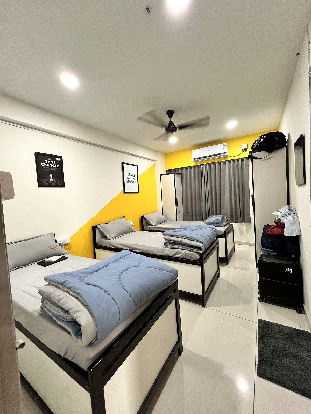 Triple sharing room, Gurukul